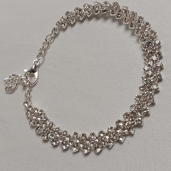 Hand Crafted Rhinestone Bracelet - Picture 2 of 6